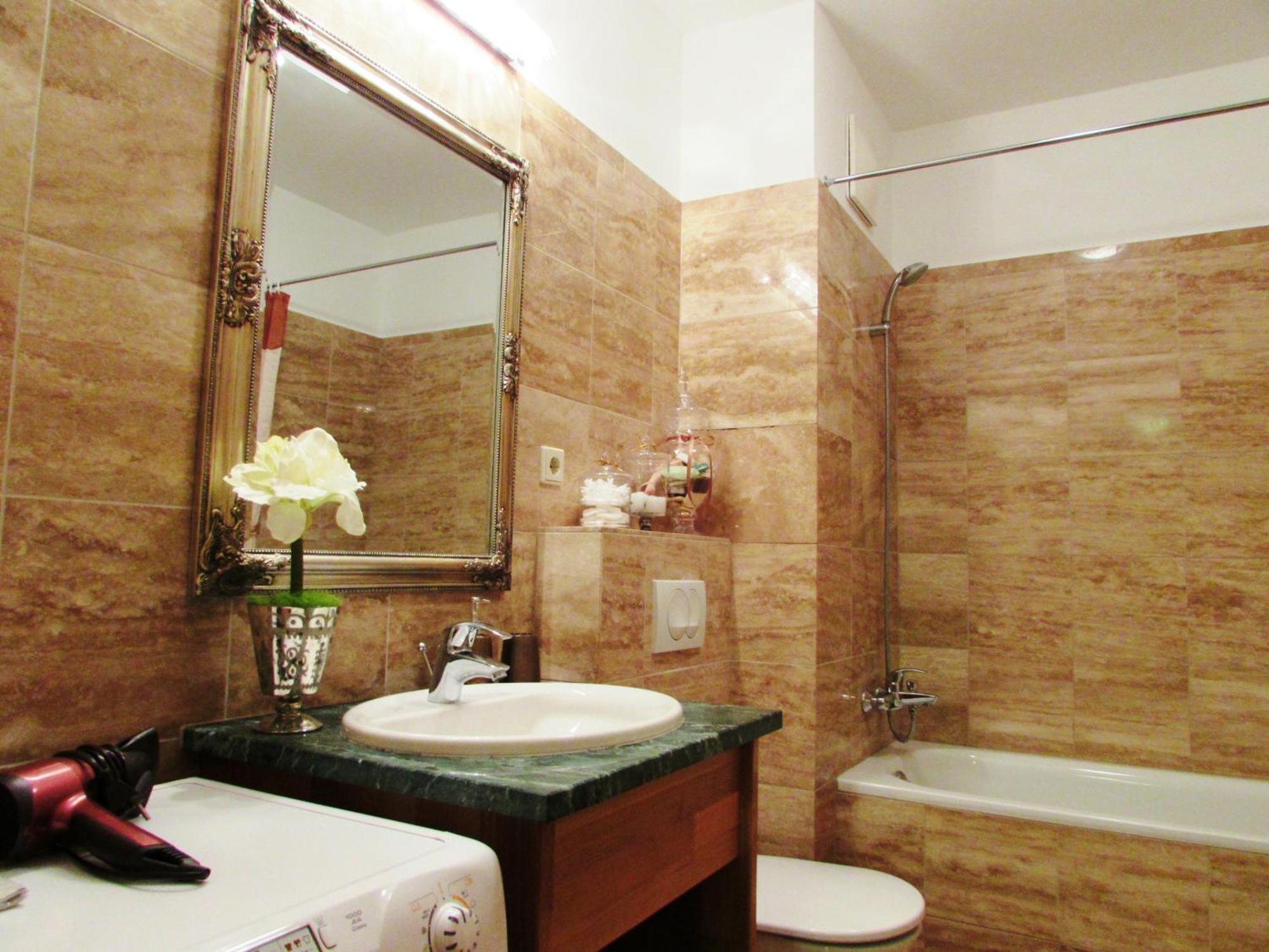 Colours Apartments Superior With Free Parking 부다페스트 외부 사진